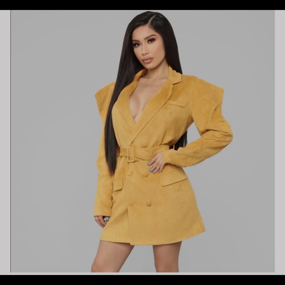Mustard blazer mini dress by Fashion Nova